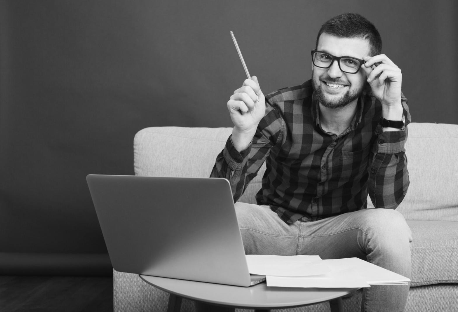 Workshopsituation mit Teilnehmern bei der Budgetplanung